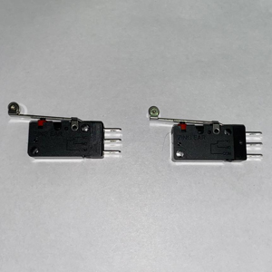 Микровыключатель CAME 88001-0210 с длинным рычагом и роликом IP67 (2 шт)