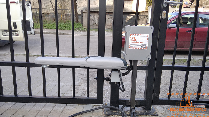 Автоматика на распашные ворота в Калининграде